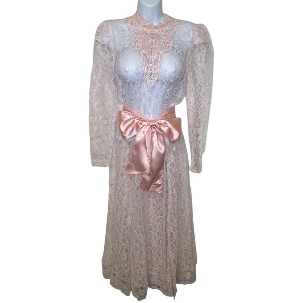Vintage JCPenney All Over Lace Sheer Dress With Satin Bow Pink Size 5/6